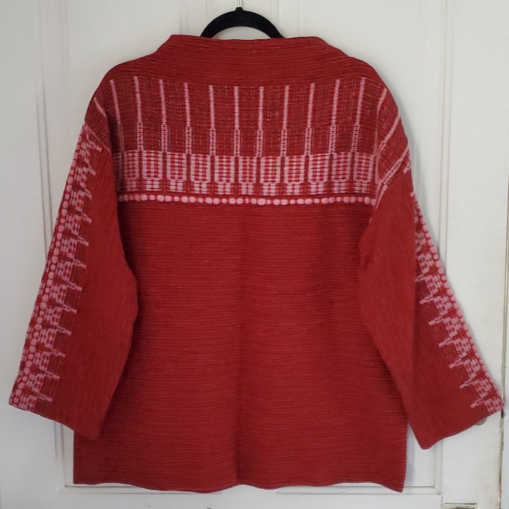Handwoven Top  - Picture 4 of 6